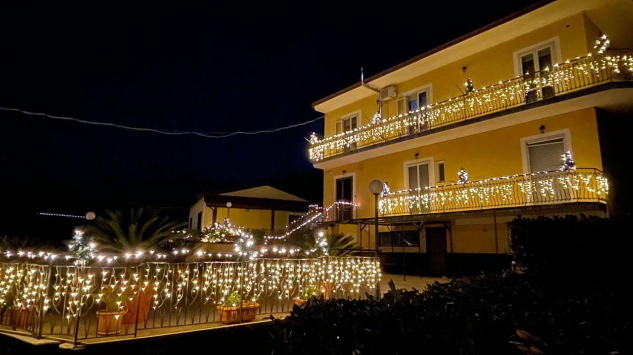 B&B L'Abbraccio Casola di Napoli Exterior photo